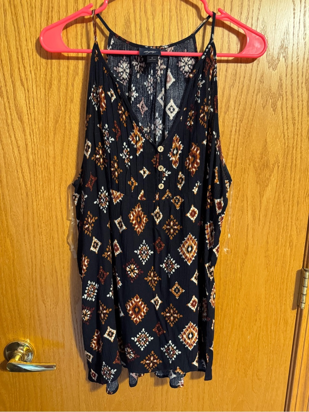 Sleeveless Navy Diamond-Print V-Neck Tank Top